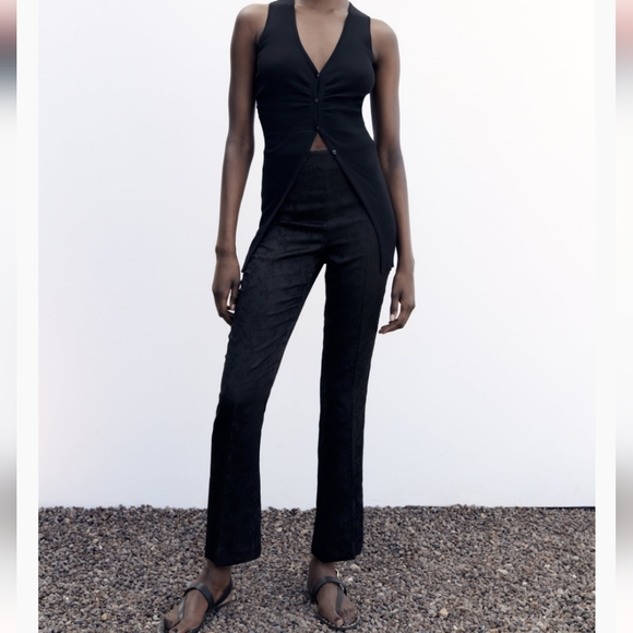 Zara Pants - ZARA FLARED JACQUARD BLACK PANTS SIZE M